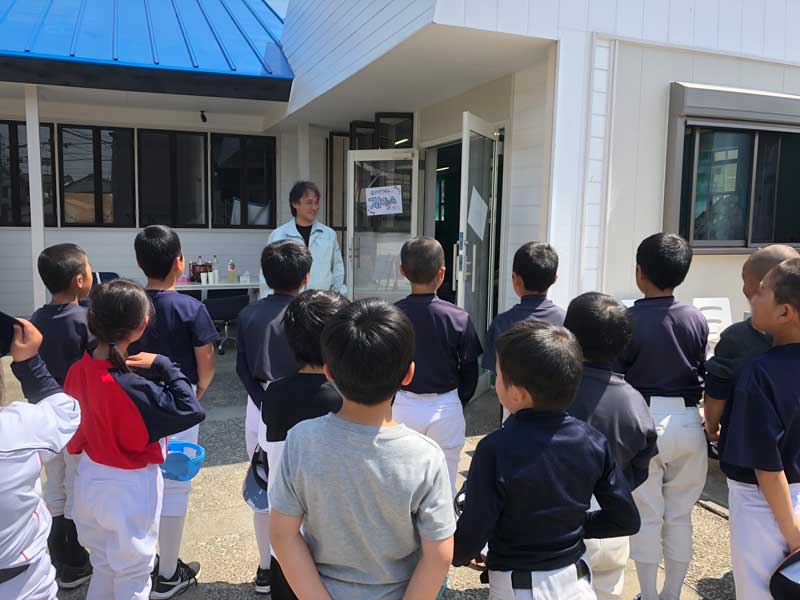 過去のイベントの様子。明るい会場の雰囲気
