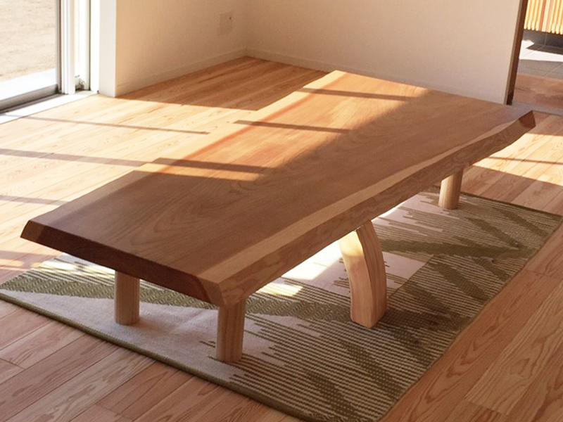 造作１枚板テーブル