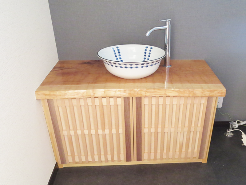 造作トイレ手洗い