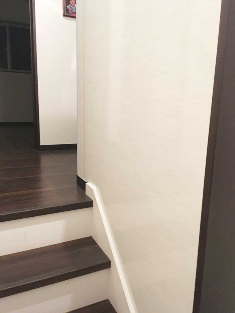 松岡建設階段下収納施工後画像