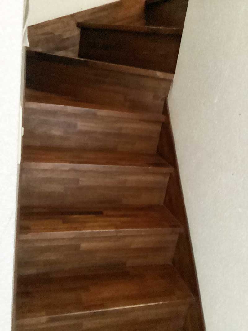 松岡建設玄関交換施工前画像