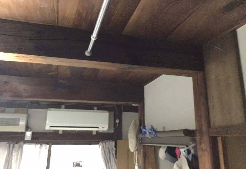 松岡建設階段下収納施工前画像