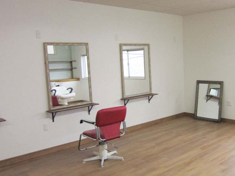 松岡建設美容室施工後写真