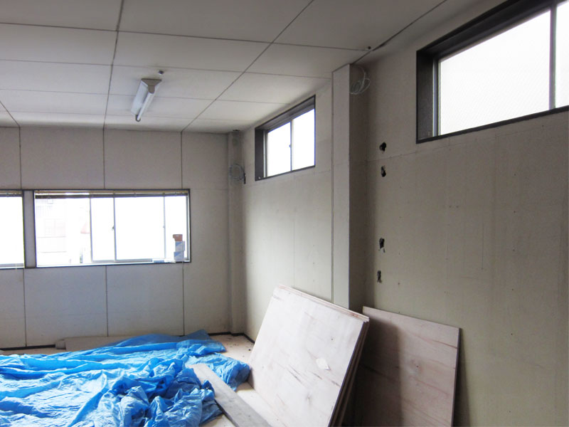 松岡建設瓦美容室施工前写真