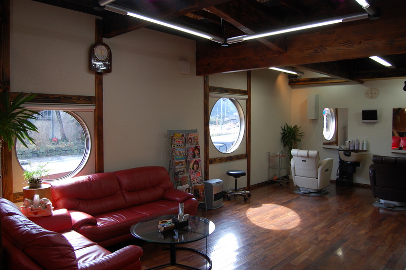 松岡建設美容室施工後写真