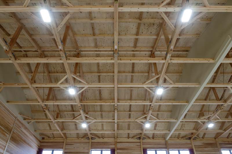 松岡建設体育館完成写真