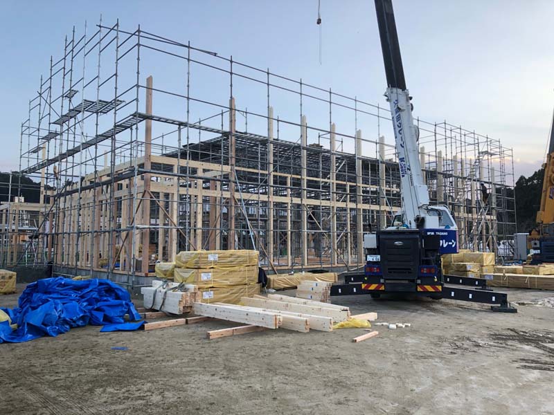 松岡建設体育館施工中画像