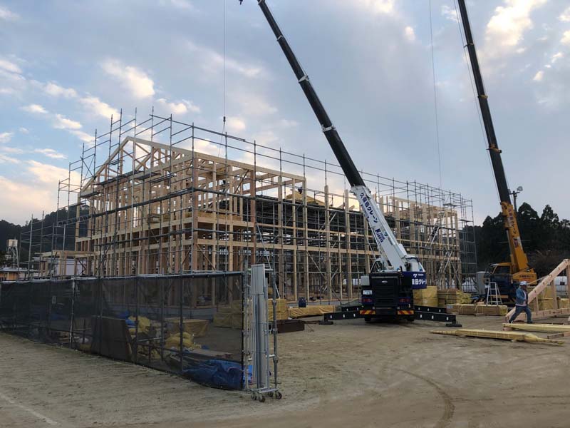 松岡建設体育館施工中画像