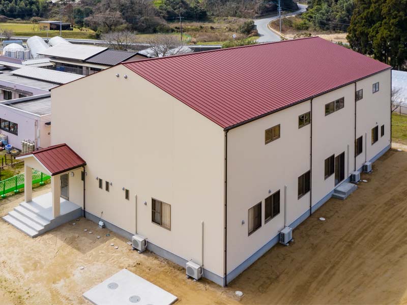 松岡建設体育館新築写真