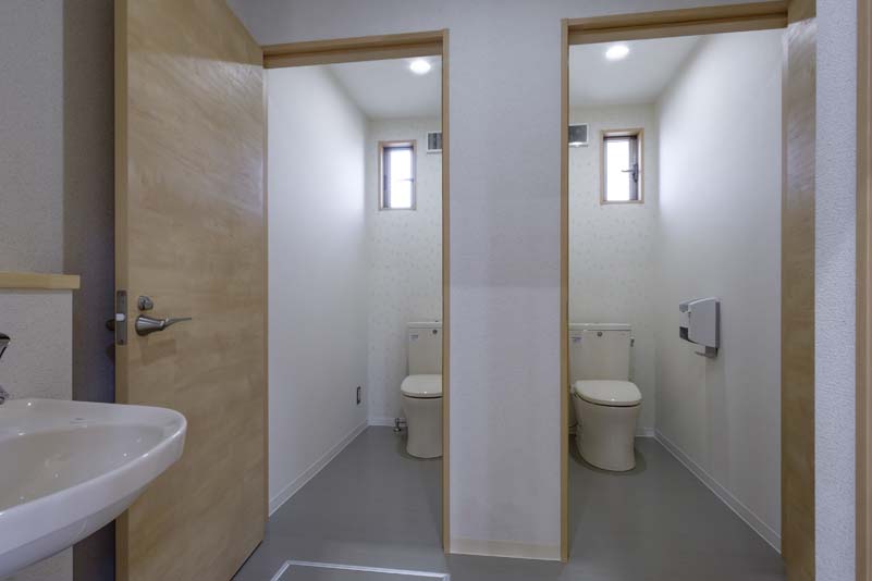 松岡建設体育館完成写真