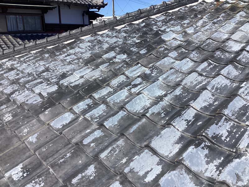 松岡建設瓦葺き替え施工中写真