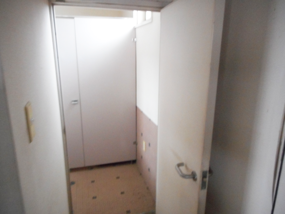 松岡建設トイレンリフォーム施工前画像