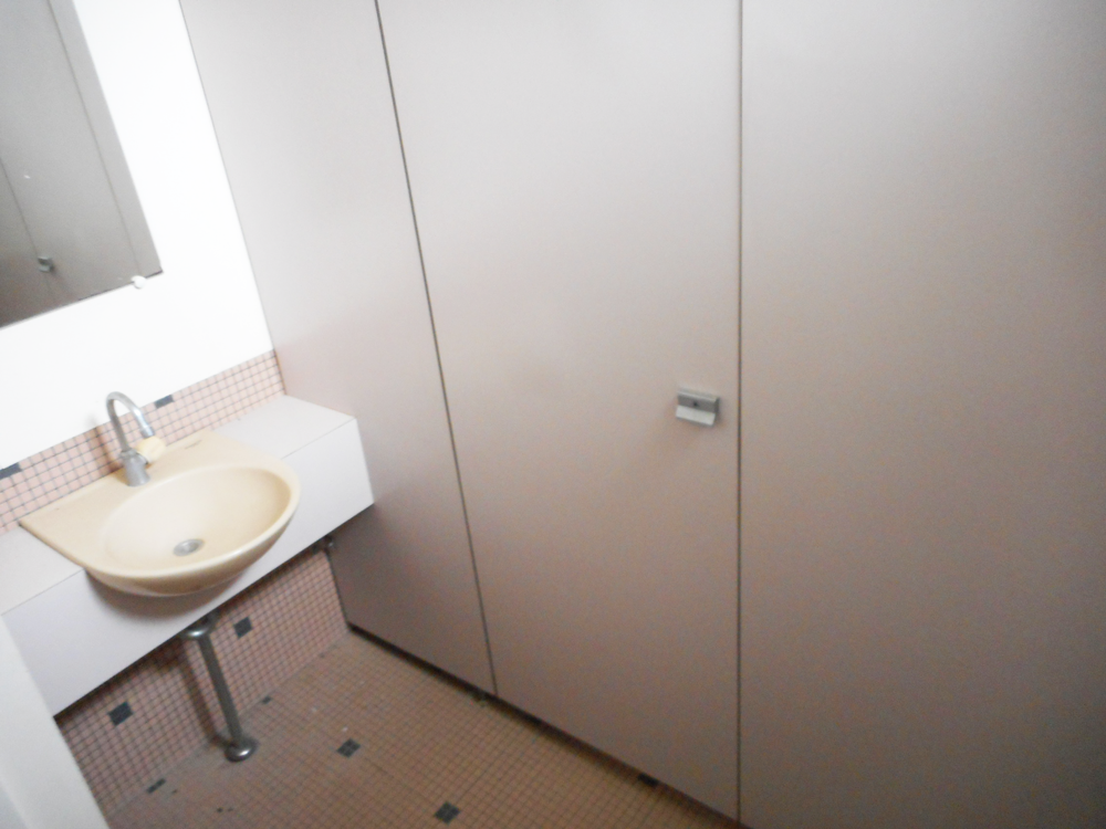 松岡建設トイレリフォーム施工前画像